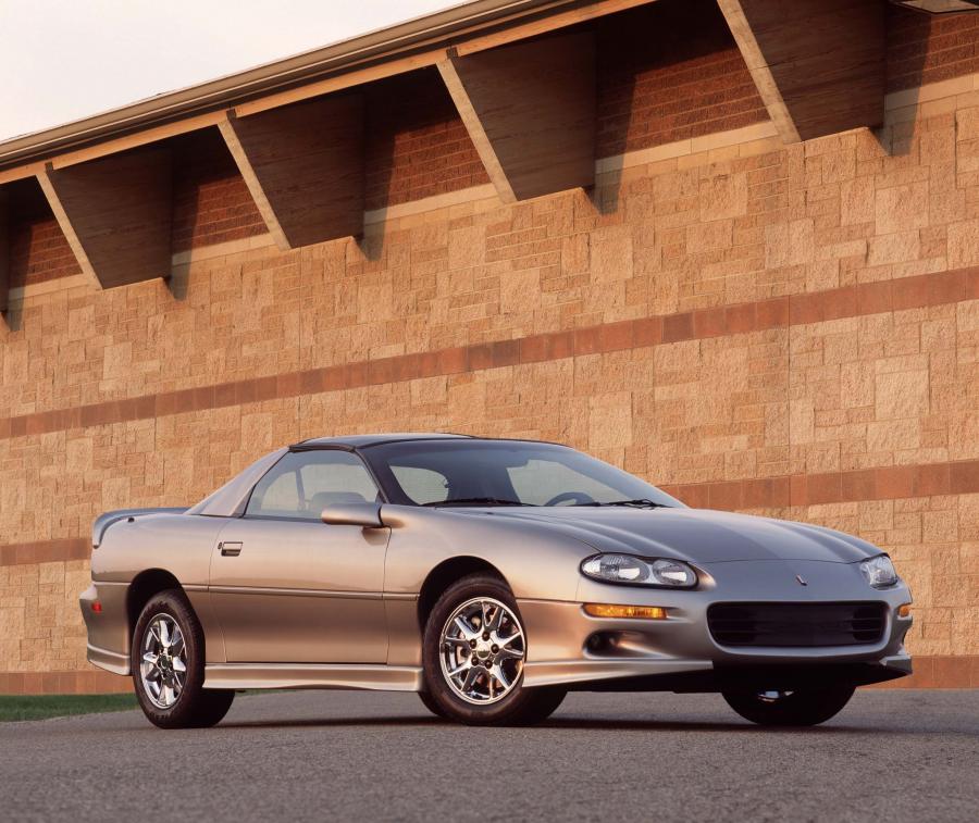  Chevrolet Camaro 1998 года  (фото 11 из 75)